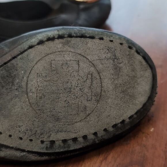 Tory Burch Black Caroline Leather Ballet Flats Sz 7.5 - Picture 13 of 15